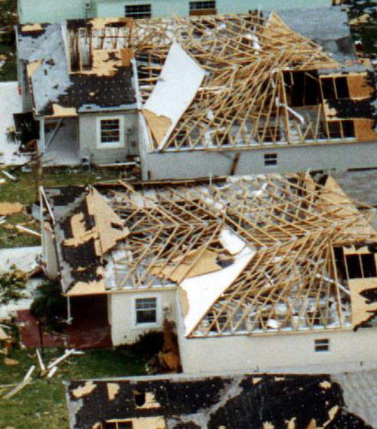 Aerial of Countrywalk after Hurricane Andrew. Herald file photo by Bill Frakes