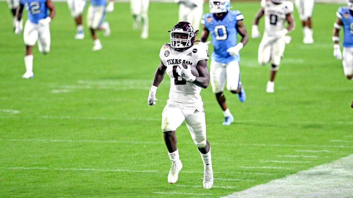 One long run seals Texas A&M’s win over North Carolina in back-and-forth Orange Bowl