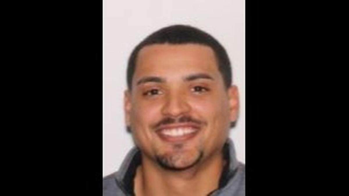 Carlton McMillan III