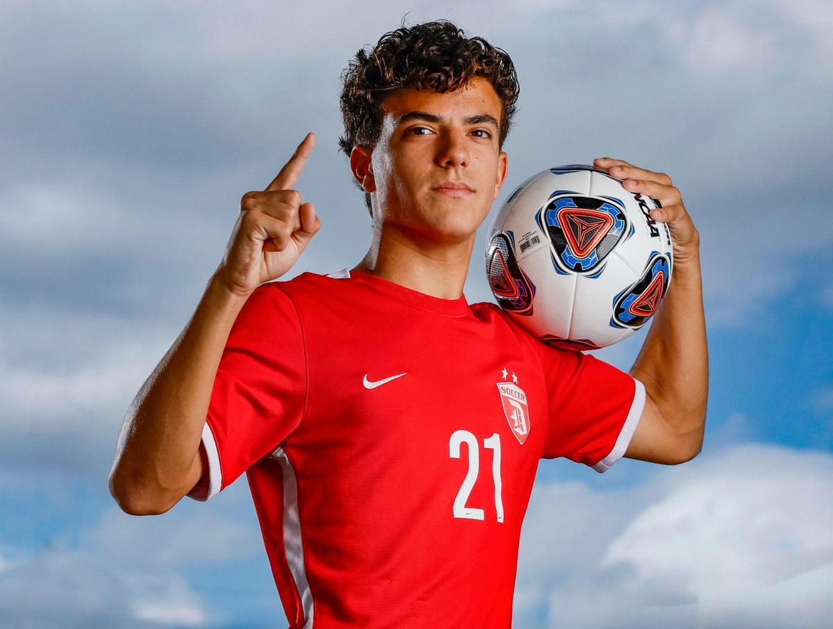 Manuel Benen, Doral Academy