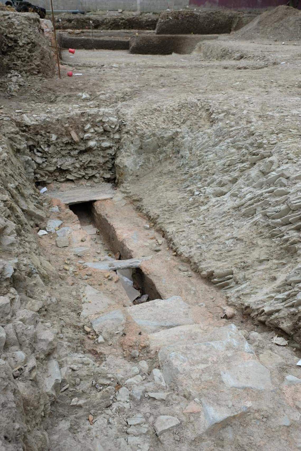 Ruins of a 17th century pipe.