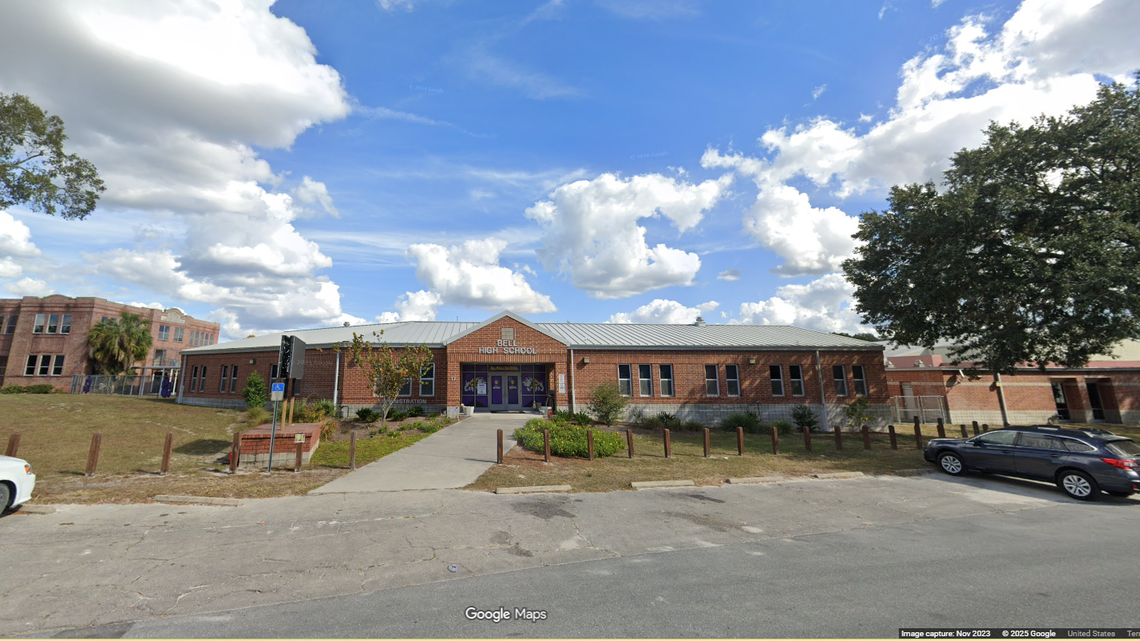 High school football player attacks opponent with helmet at game, FL cops say