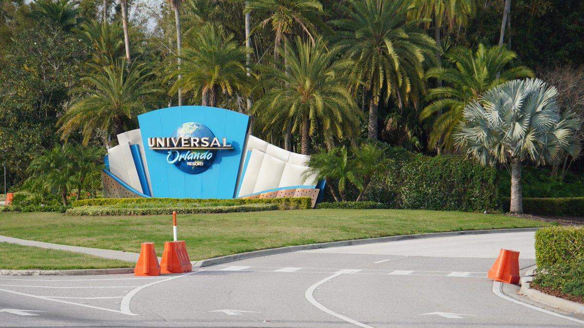 Universal Orlando Resort and Universal Studios Hollywood have extended their theme park, hotel and CityWalk closures until April 19, which is almost three weeks after they originally planned to reopen.
