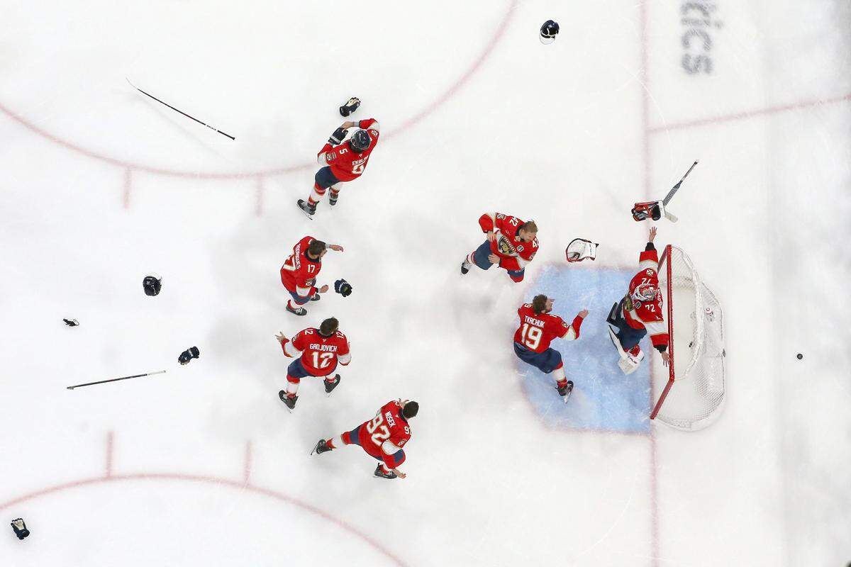 Florida Panthers goaltender Sergei Bobrovsky (72) celebrates with teammates after defeating the Edmonton Oilers 5-1 in Game 6 of the NHL Stanley Cup Final at Amerant Bank Arena on Tuesday, June 17, 2025, in Sunrise, Fla., clinching the Stanley Cup championship.