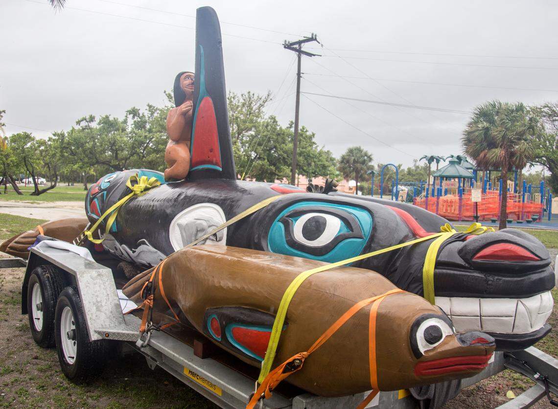 A hand-carved whale totem by artist Jewell James arrives at Virginia Key in Key Biscayne on May 27, 2018. The Lummi Nation sent the totem pole from Seattle to create awareness and protest for the release of Lolita the killer whale from the Miami Seaquarium. Five years later, the Lummi Nation is preparing to take possession of the whale’s remains after her death on Aug. 18, 2023.