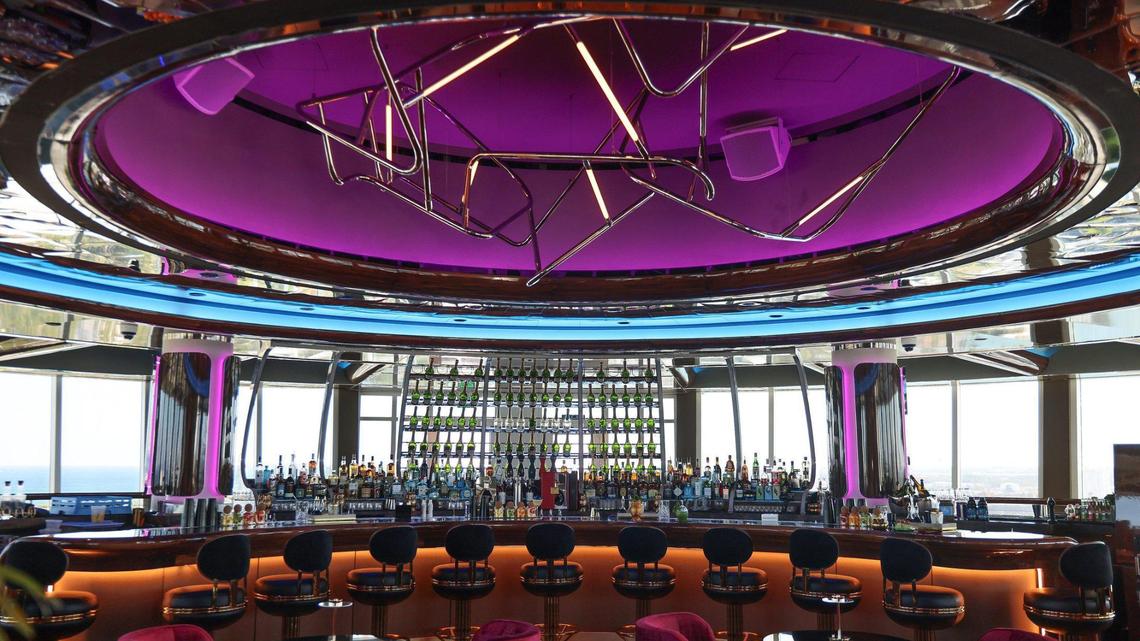 Fort Lauderdale’s historic revolving rooftop bar just reopened. Take a look