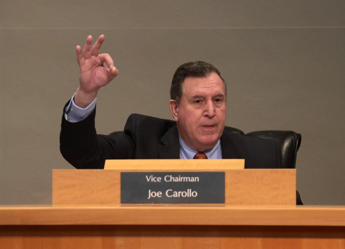 Joe Carollo gestures as he states that “zero” Black commissioners have ever been elected in District 2. Holland & Knight attorney and consultant Miguel De Grandy presented the preliminary redistricting plan at City Hall on Monday.