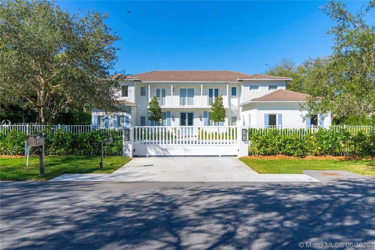 12250 SW 60th St., Pinecrest