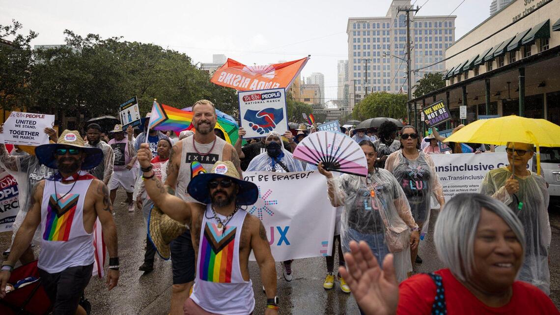 Weathering a downpour, thousands in South Florida protest hate. What did it look like?