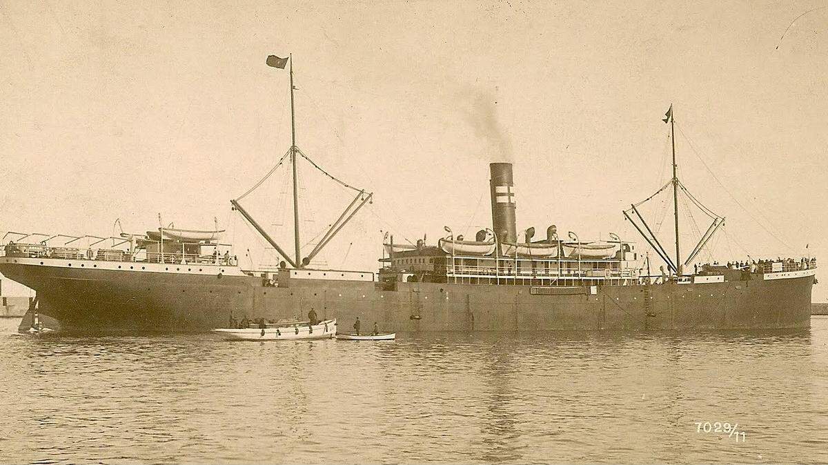The ill-fated Valbanera sank off Key West carrying hundreds of Spanish passengers seeking a new life in Cuba.