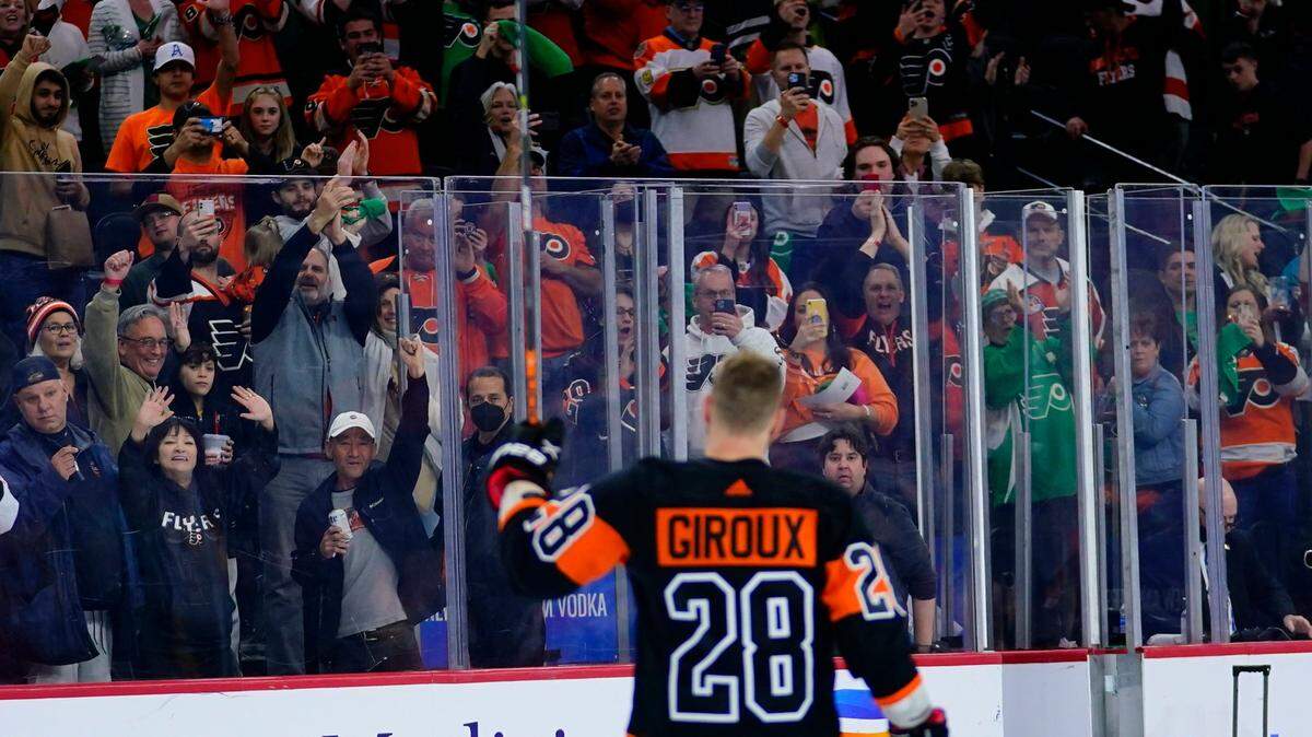 Philadelphia Flyers’ Claude Giroux reacts after an NHL hockey game against the Nashville Predators, Thursday, March 17, 2022, in Philadelphia. (AP Photo/Matt Slocum)