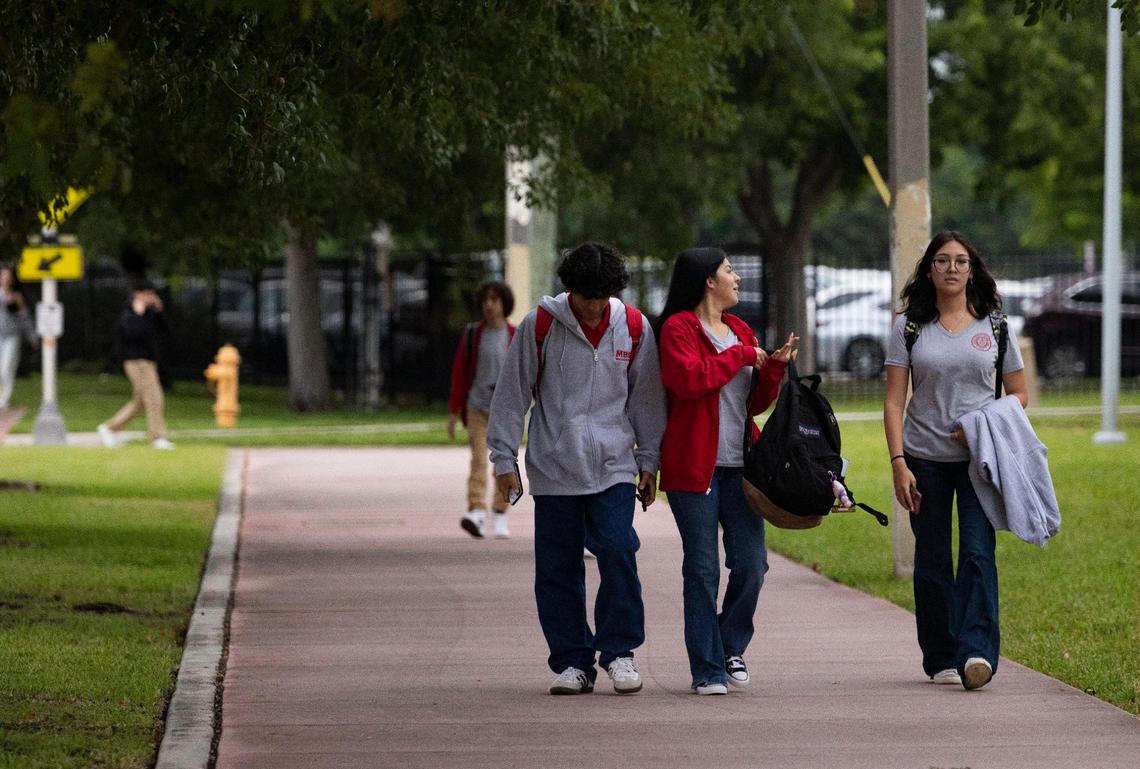 Students walk to the first day of school on Thursday, Aug. 17, 2023, at Miami Beach Senior High School in Miami Beach.