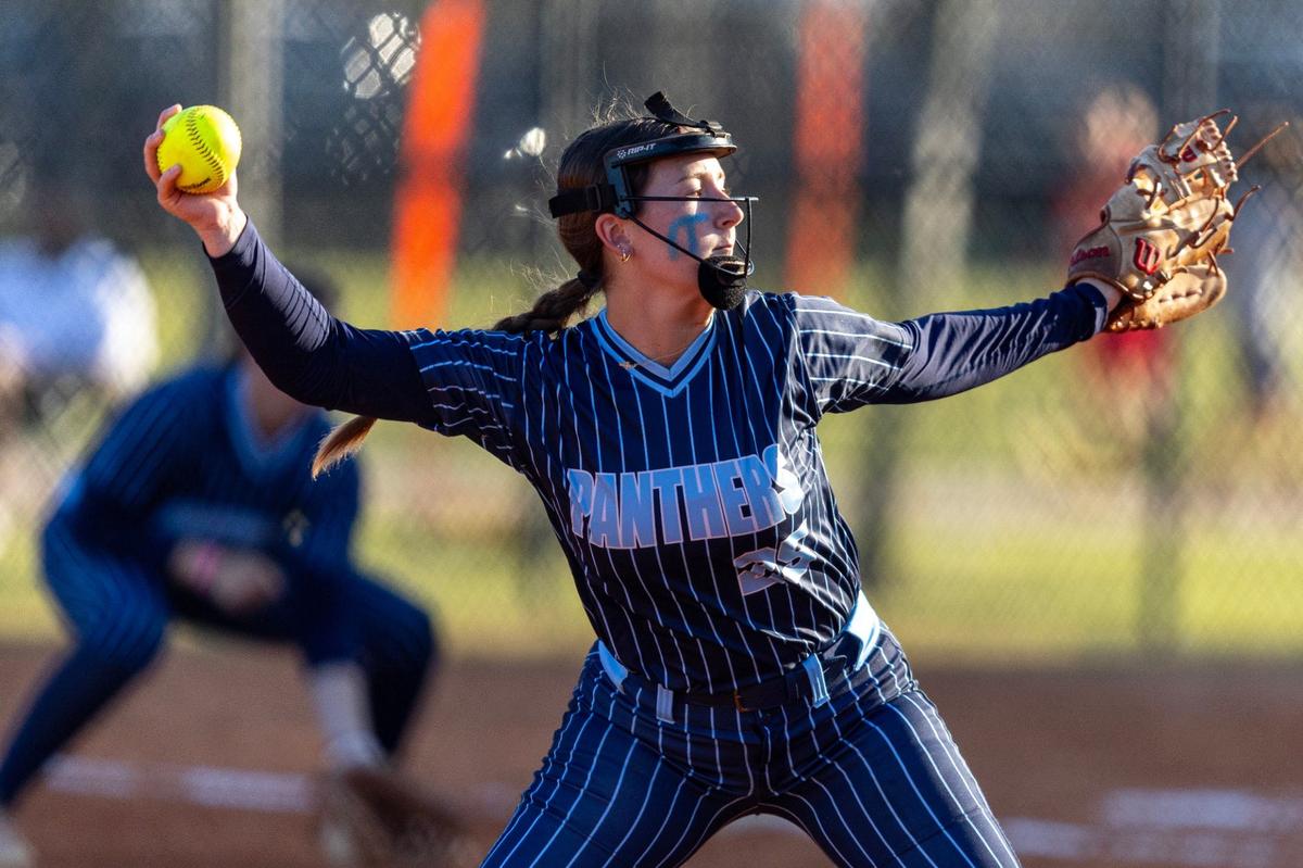 Coral Springs Charter pitcher Courtney Wahlbrink (25) throws the ball during the first inning of the BCAA BIG 8 Softball Championship against Western in Pompano Beach, Florida, on Thursday, April 25, 2024.