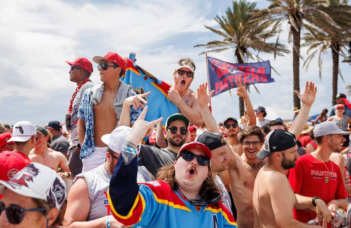 Florida Panthers fans gather along A1A during the Stanley Cup Championship victory parade on Sunday, June 22, 2025, in Fort Lauderdale, Fla.