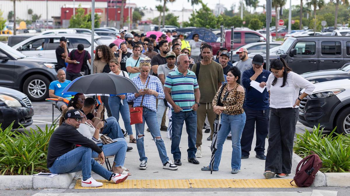 A change in procedures for Florida’s driver’s-license offices will mean more return visits for legal immigrants. Now their licenses may only be renewed for a maximum of one year, based on guidance issued April 30, 2025, by the Florida Department of Highway Safety and Motor Vehicles.