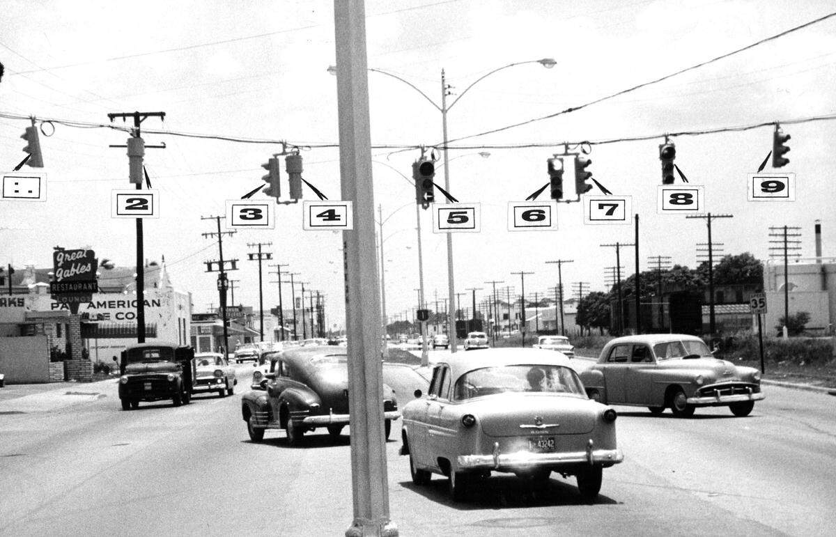 Traffic on South Dixie Highway in Coral Gables in 1958.