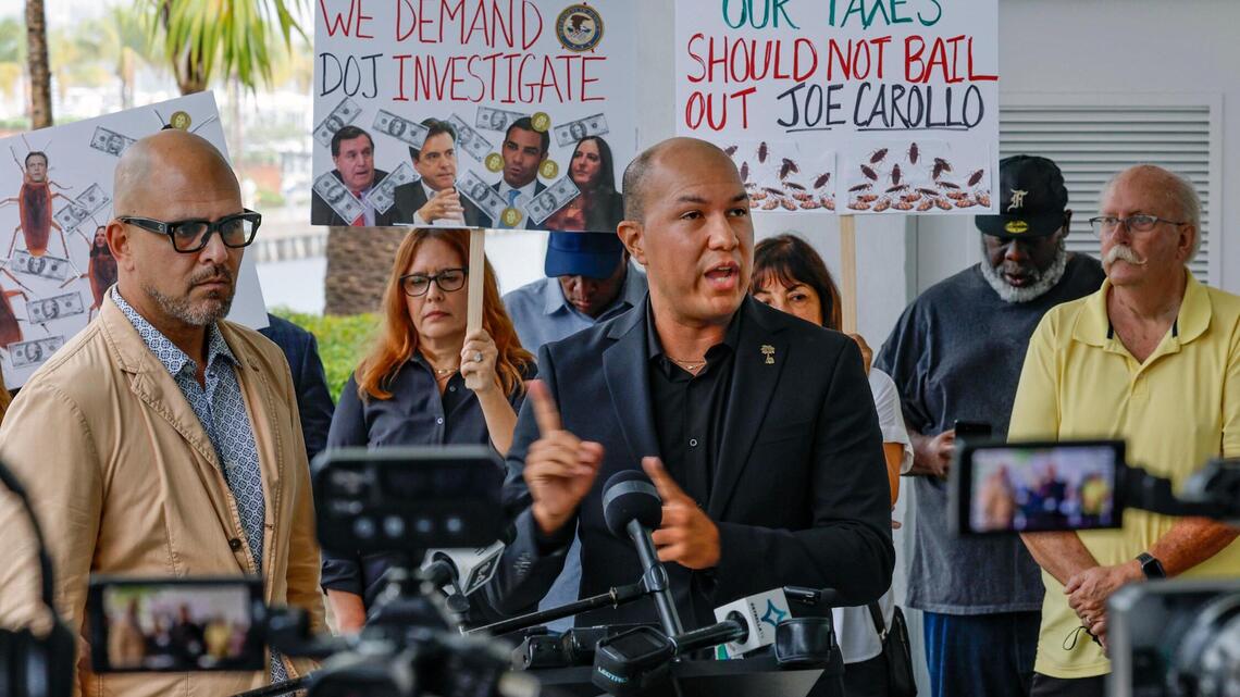 At Miami City Hall, protesters want Carollo thrown out of office, voluntarily or otherwise