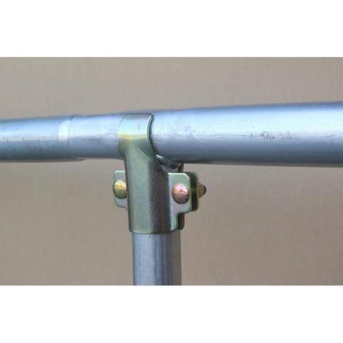 The reinforcement clamp Super Jumper will send to fix the problem of metal railings that can fail.