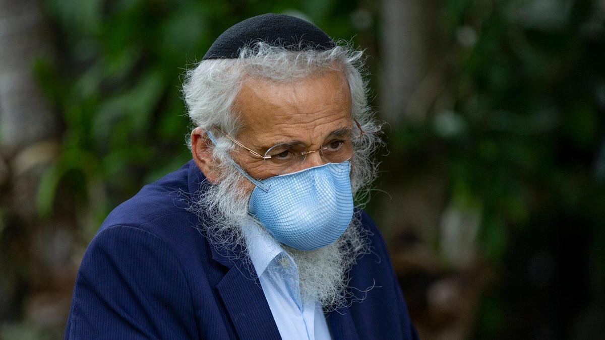 Rabbi Sholom D. Lipskar, 73, the founder and spiritual leader of Shul of Bal Harbour in Surfside, has recovered from the coronavirus and plans to reopen his synagogue May 29.