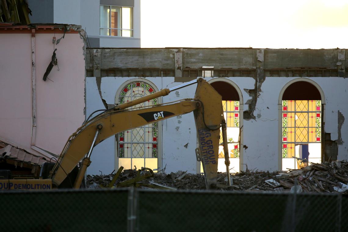 Residents’ consultants and attorneys were making presentations to the board of Dade Heritage Trust about the preservation of the Shenandoah Presbyterian Church unaware that demolition had already begun.