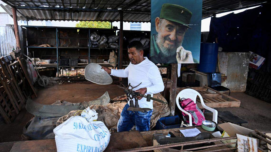 Cuban leader Miguel Díaz-Canel confirms talks with the Trump administration