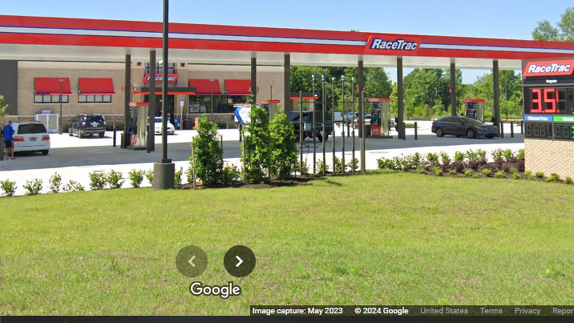 The gun went missing Aug. 29 when the Seminole County sheriff’s deputy stopped to use the restroom at this convenience store in Oviedo, Florida officials say.