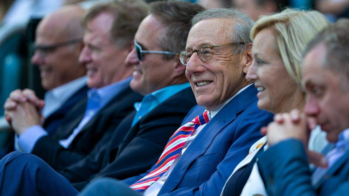 Until NFL ownership diversifies, don’t expect hiring practices to follow suit | Opinion