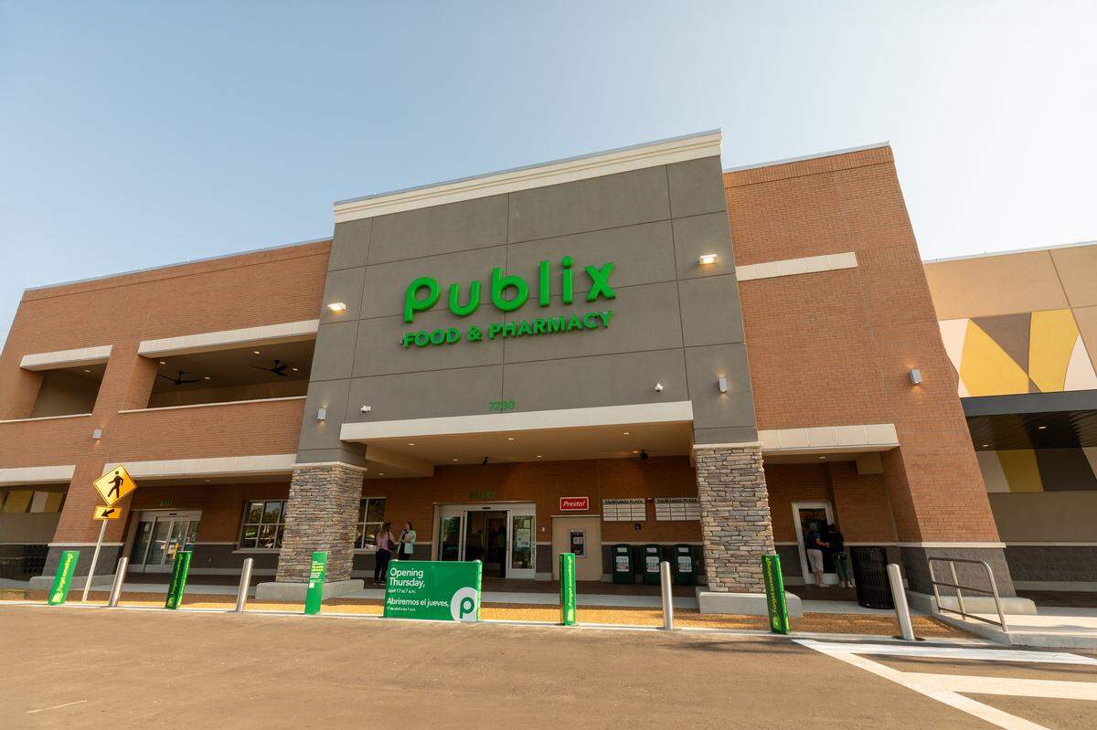 Publix opened its latest Florida supermarket at Palm Lakes Plaza at 7230 West Atlantic Blvd. in Margate on April 17, 2025.