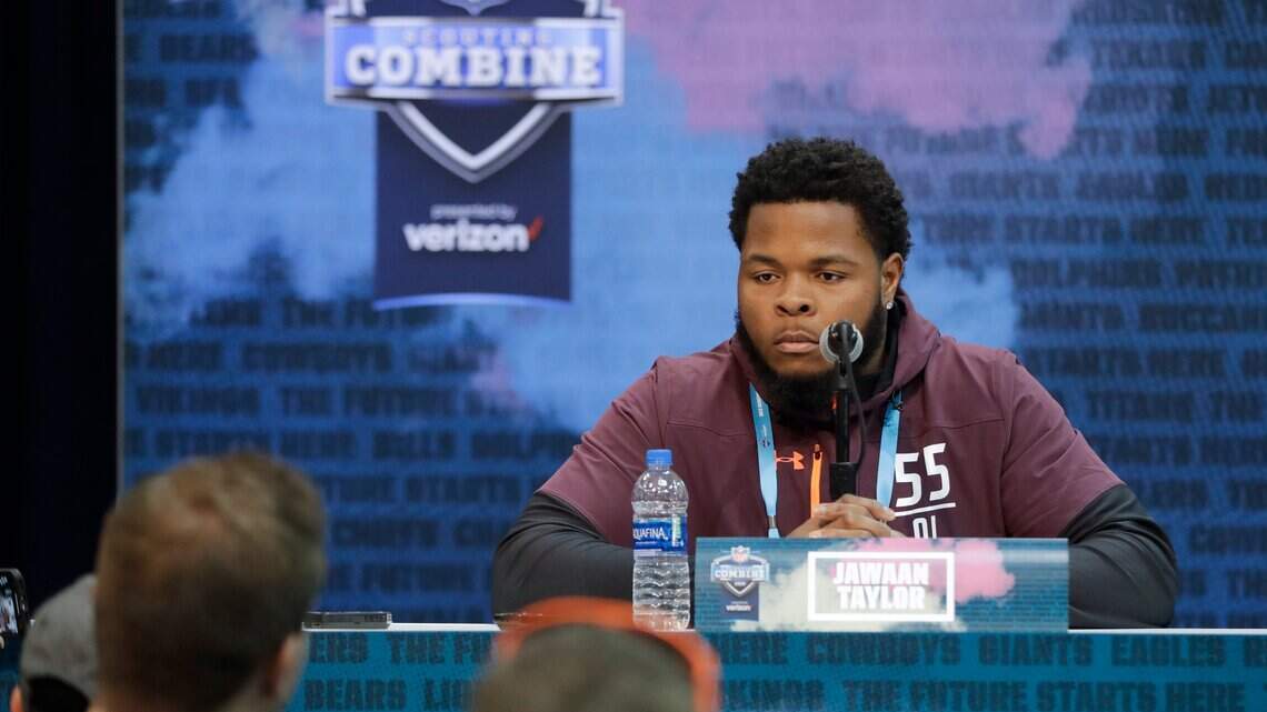 Who is Jawaan Taylor, the Gators offensive lineman drafted by the Jacksonville Jaguars?