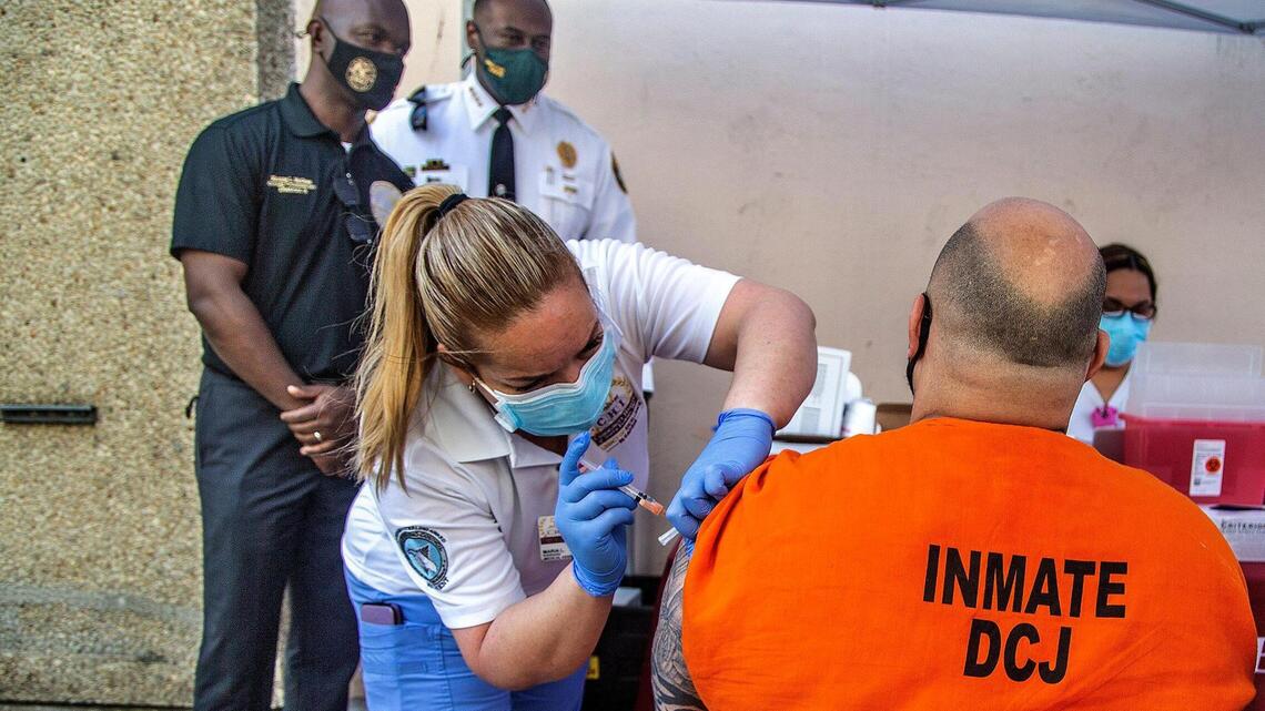 Who will vaccinate Miami-Dade jail detainees? Several hundred qualify but have no access