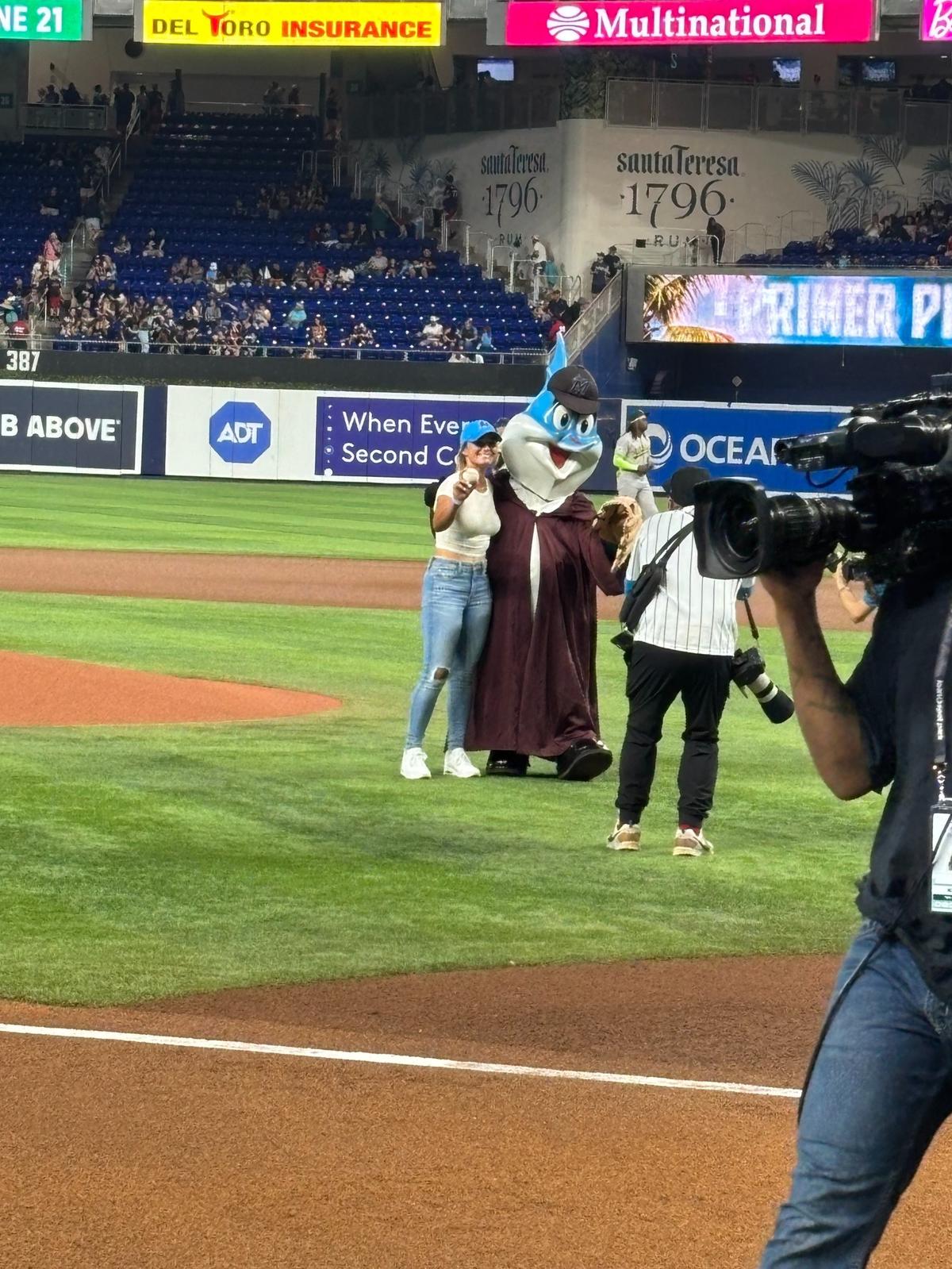 Professional pickleball star Catherine Parenteau threw out the first pitch at the Miami Marlins game on Sunday at loanDepot park.