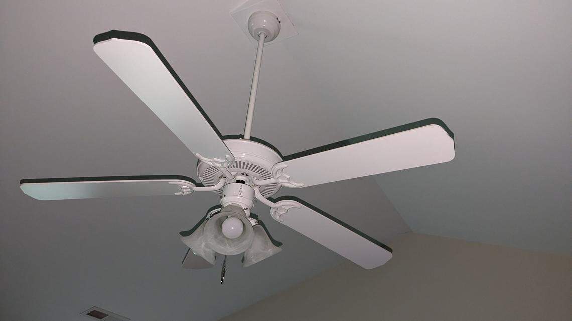 This Tiny Switch on Your Ceiling Fan Can Reduce Energy Costs By 30%, Experts Say