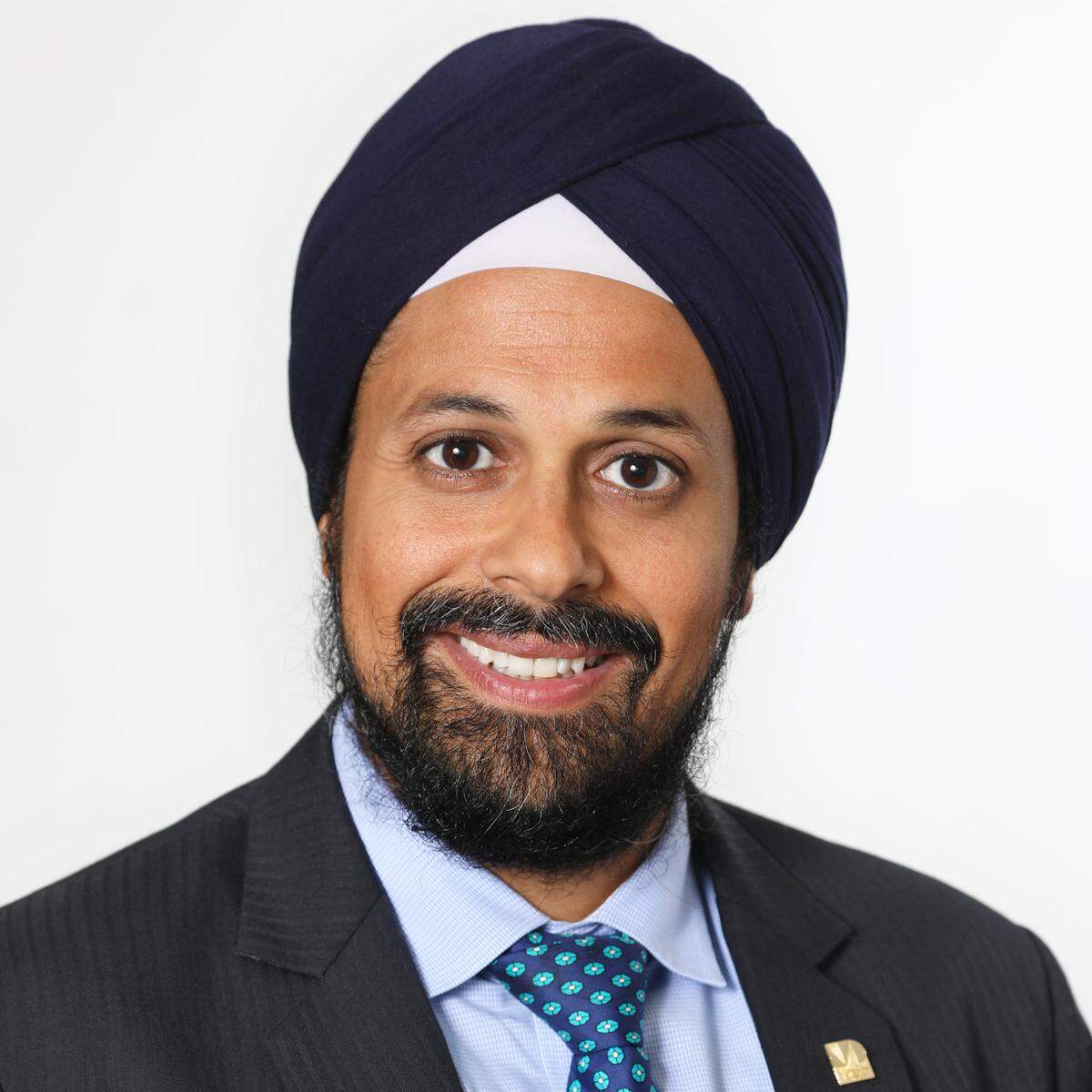Romi Bhatia, executive director of the Idea Center at Miami Dade College, will serve as a judge for the 2019 Miami Herald Startup Pitch Competition.