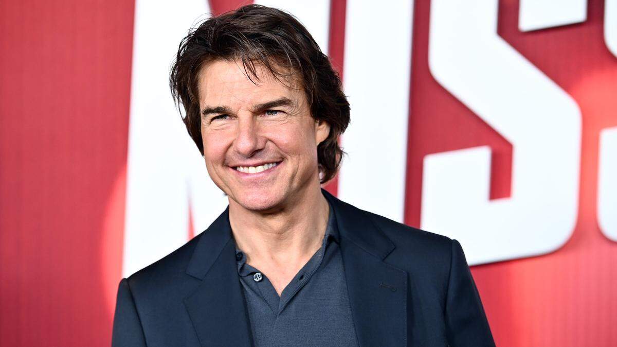 Tom Cruise camina por la alfombra roja durante el estreno que Paramount Pictures y Skydance organizaron en Estados Unidos para Mission: Impossible - Dead Reckoning Part One, en el Rose Theater, del Frederick P. Rose Hall en el Jazz at Lincoln Center, en Nueva York, el 10 de julio de 2023. (Foto de Anthony Behar/Sipa USA)