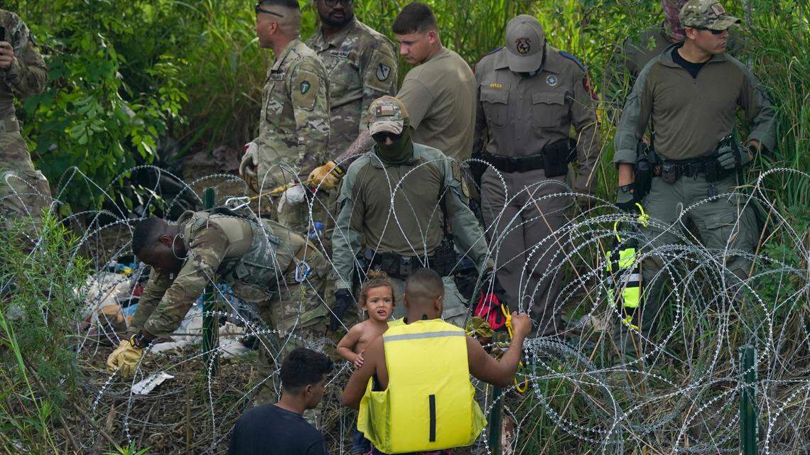 New Biden rule will crack down on border arrivals as pandemic-era Title 42 comes to an end