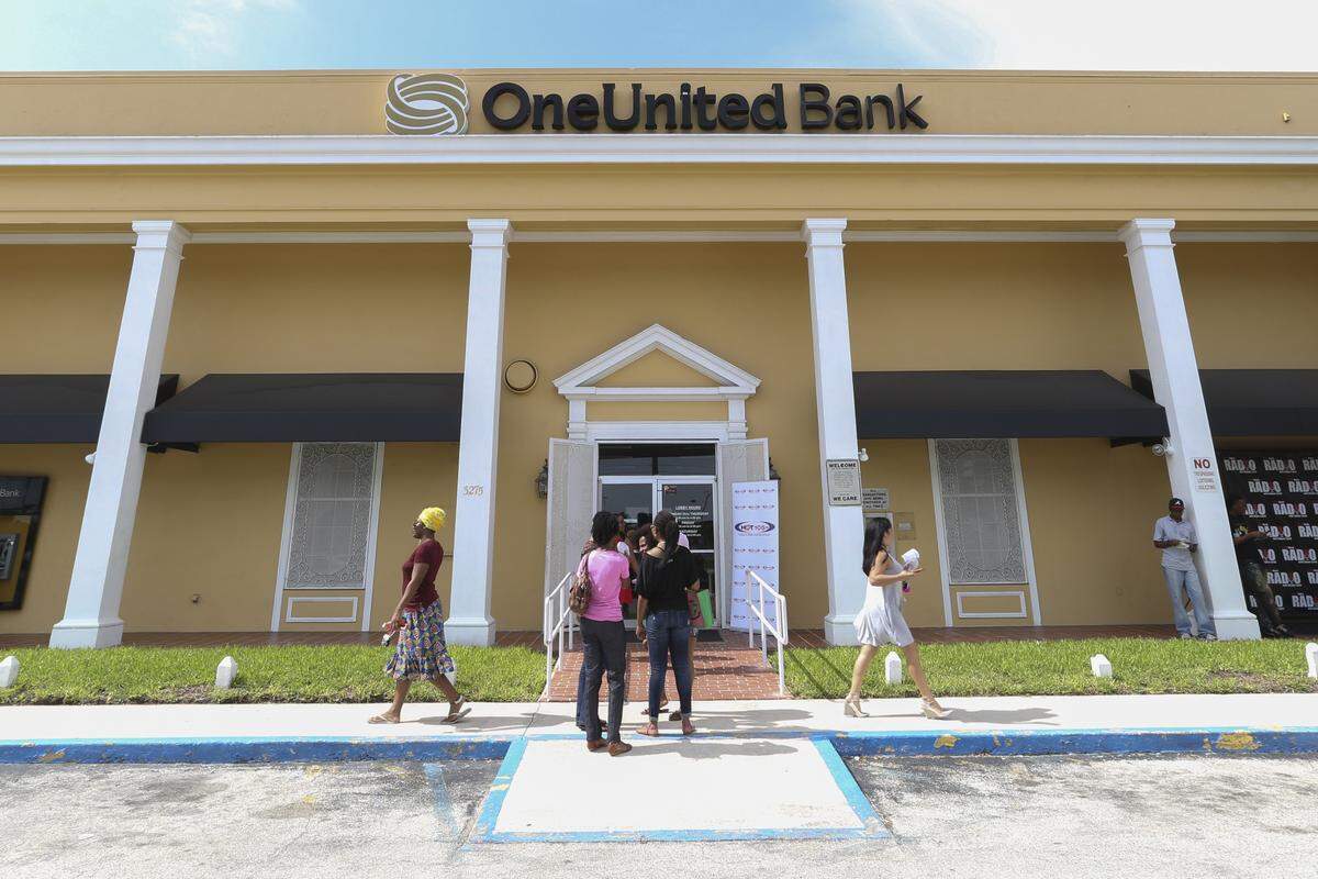 OneUnited Bank in Miami works with small businesses and consumers to help them operate and build wealth. This photo shows the bank’s office on Northwest 79th Street.
