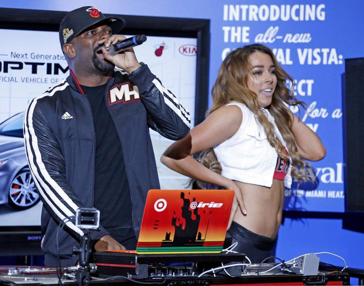 DJ Irie performs as the Miami Heat hosts the Chicago Bulls and Dwyane Wade returns to AmericanAirlines Arena on Thursday, Nov. 10, 2016. 