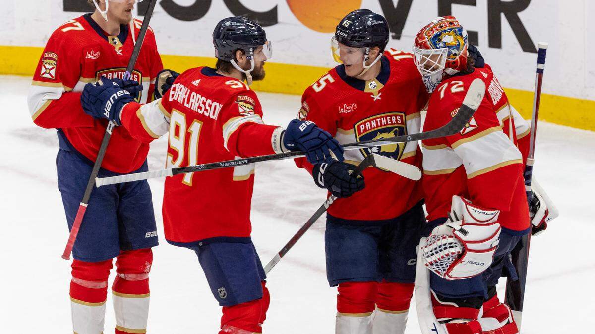 Florida Panthers goaltender Sergei Bobrovsky (72) celebrate with teammates after their team’s win against the New York Rangers in Game 6 during the Eastern Conference finals on Saturday.