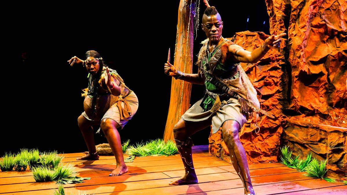 The characters played by Toddra Brunson and Aixa Kendrick are ready for battle in M Ensemble’s production of ‘The Dahomey Warriors.’