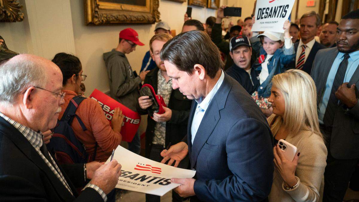 Florida Gov. Ron DeSantis greeted supporters of his presidential campaign in New Hampshire.