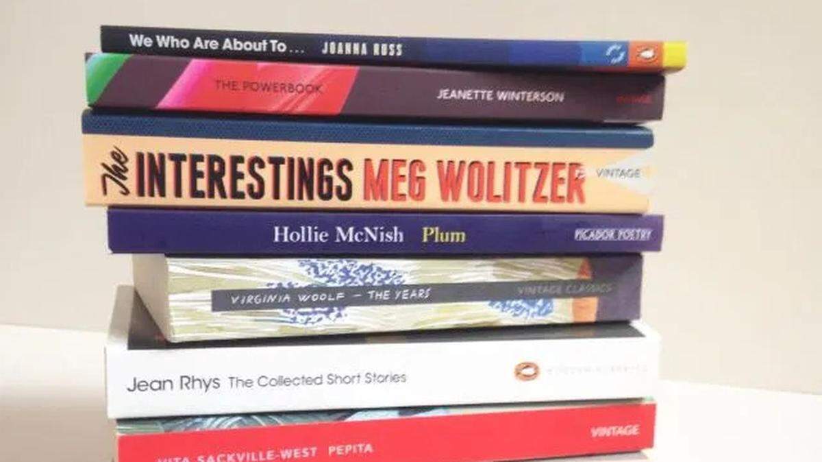 Columnist Leonard Pitts Jr. will read only books by women authors this year.