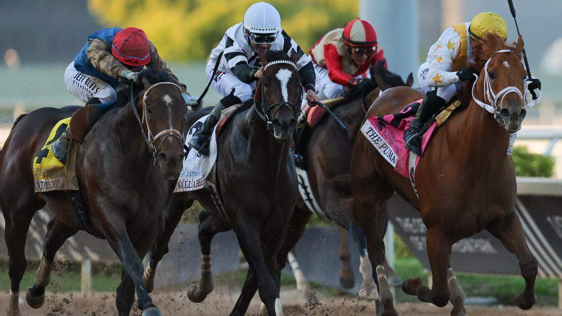 Commandment captures Florida Derby in photo finish