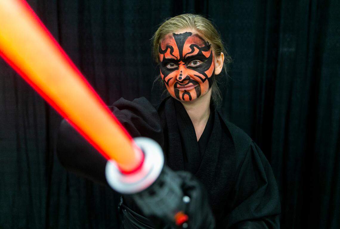 Tina Kanstrup cosplays as Darth Maul from the “Star Wars” universe during Florida Supercon.