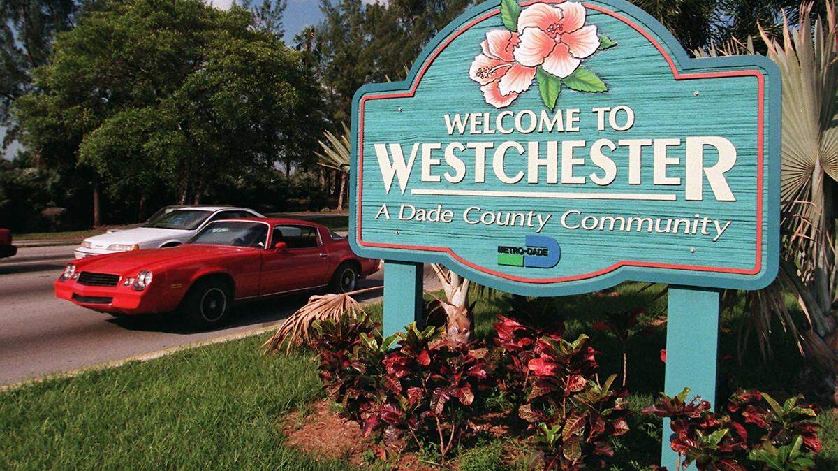 A welcome to the neighborhood sign in 1998.