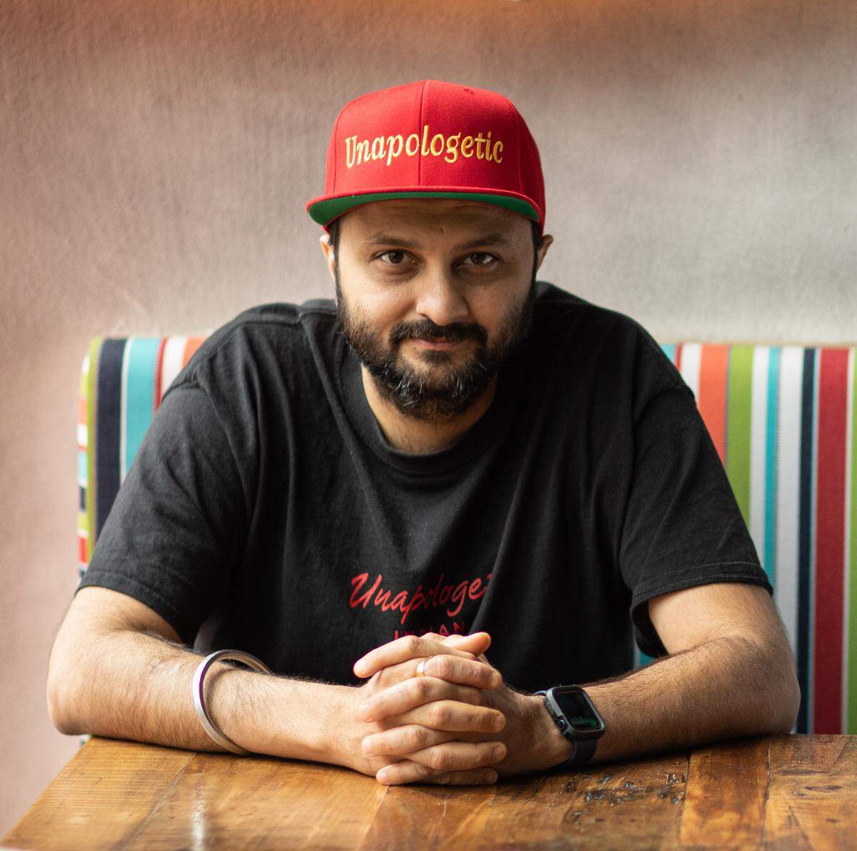El chef Chintan Pandya dice que el mayor reto para él al desarrollar el menú "Aerobanquets" fue "conseguir tantos sabores y texturas en un solo bocado".
