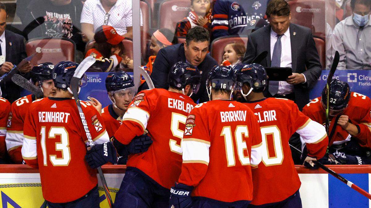 Florida Panthers interim head coach Andrew Brunette talks to his players during the first period of an NHL game against the Detroit Red Wings at the FLA Live Arena on Saturday, March 5, 2022 in Sunrise, Fl.