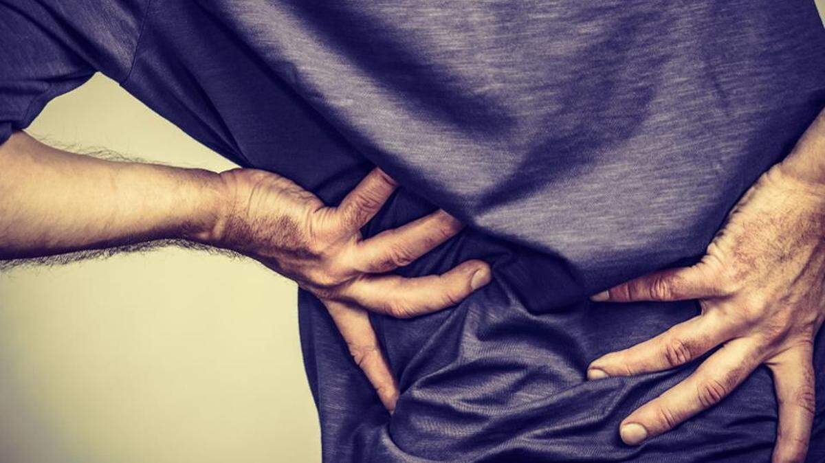 Author says that Americans rely too much on drugs to ease pain and cure illness.