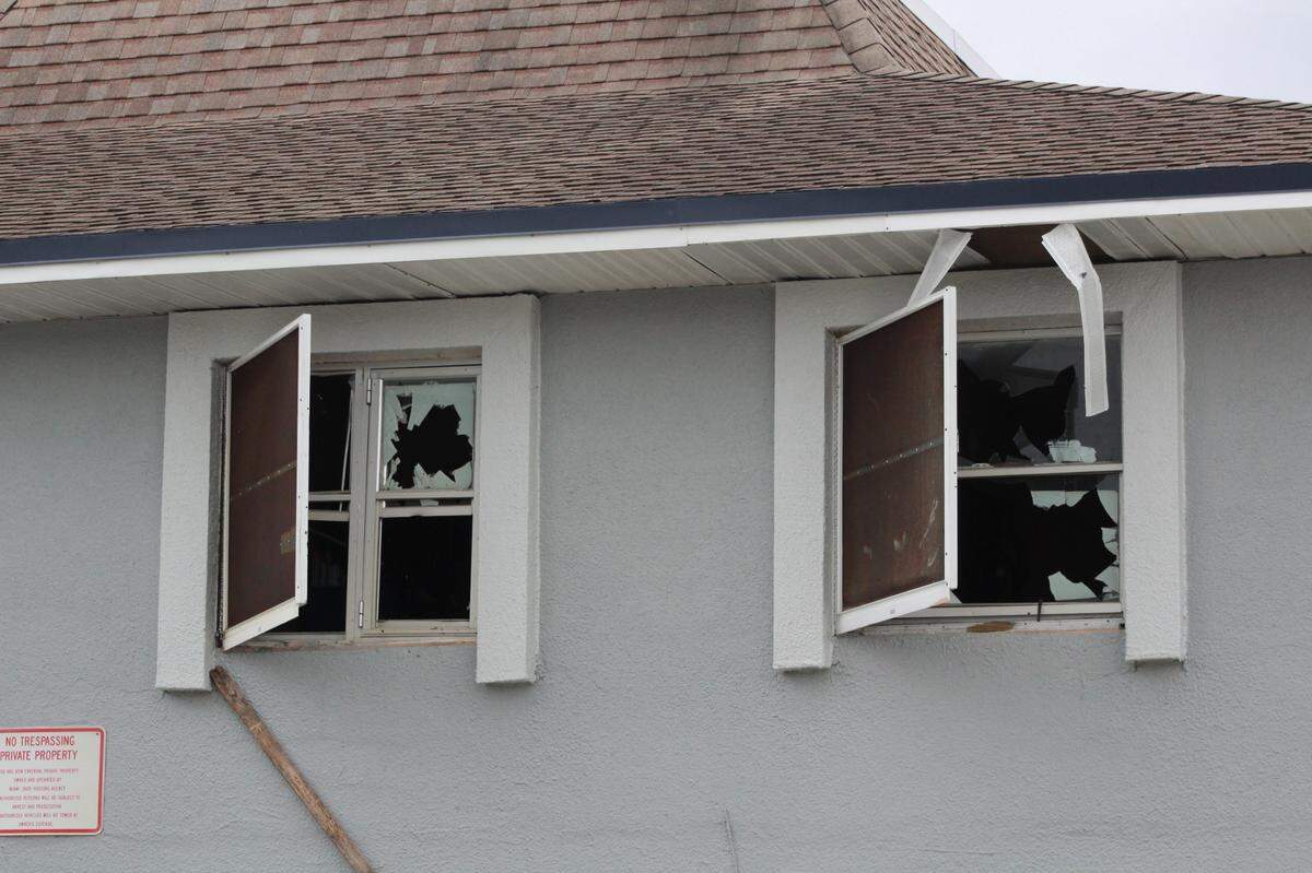 Homestead police and Miami-Dade police’s SWAT team forcibly pushed into a home, believing a wanted man to be inside. He wasn’t.