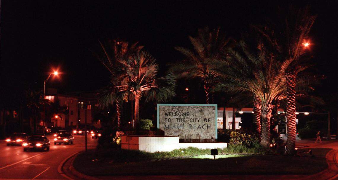 Intersection of Normandy Drive and Bay Drive West in 1999. showing a new sign at the entrance of Miami Beach.