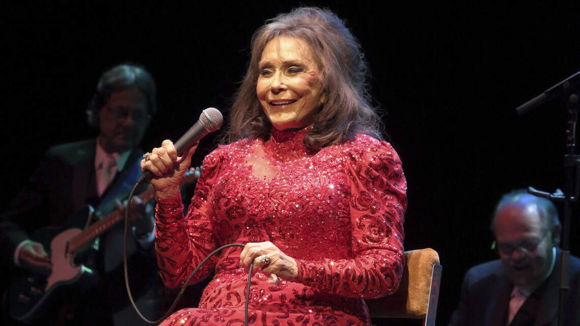 Loretta Lynn becomes first woman to get statue outside famed Grand Ole Opry venue